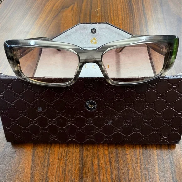 Gucci | Accessories | Rare Unisex Authentic Gucci Gg 2987s  display picture 3